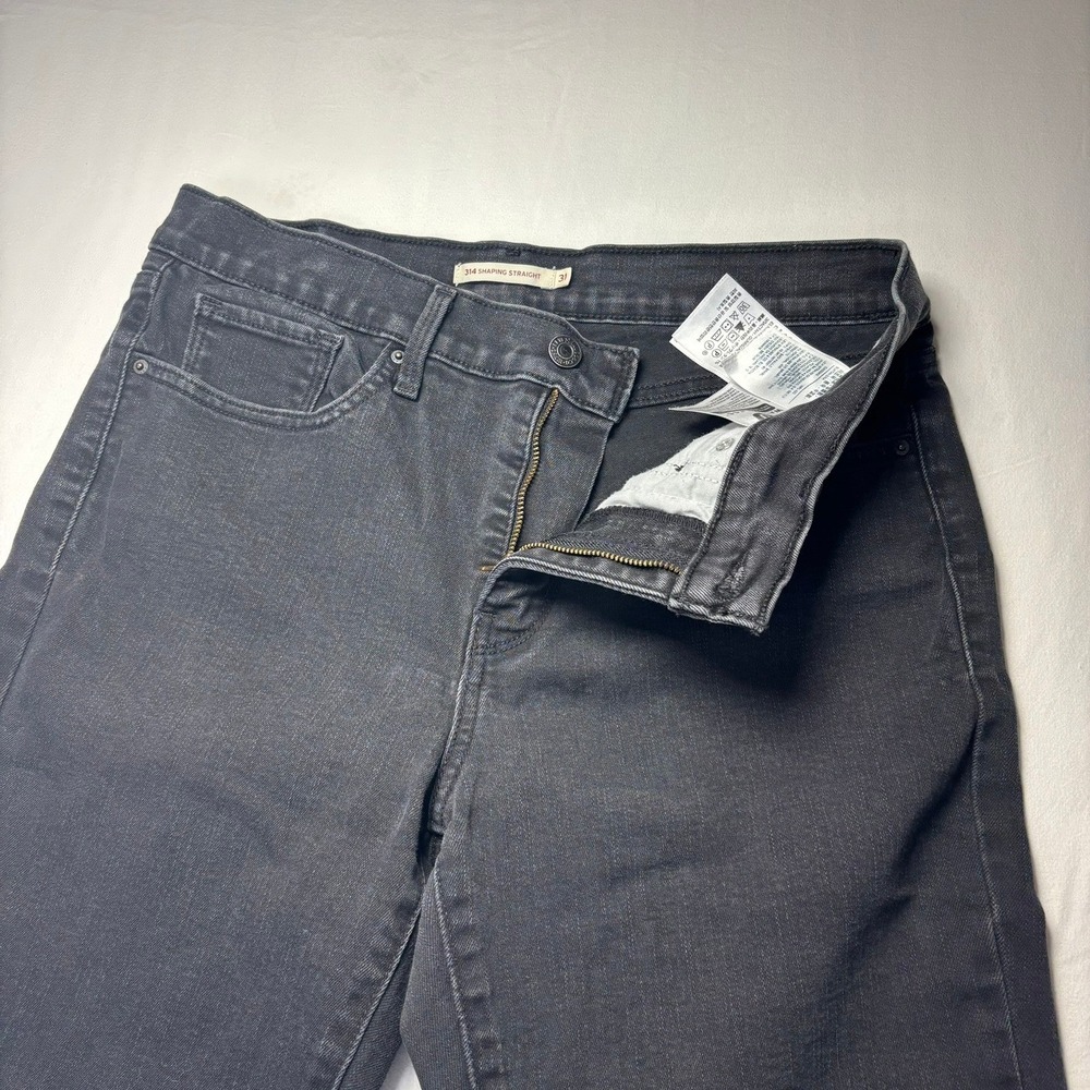 Levi's 314 Shaping Straight Jeans Women 30x31 Black Denim Dark Wash S40197